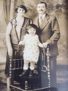 Selma's father Abraham and her mother Gisha "Gussie" and her sister Aida.